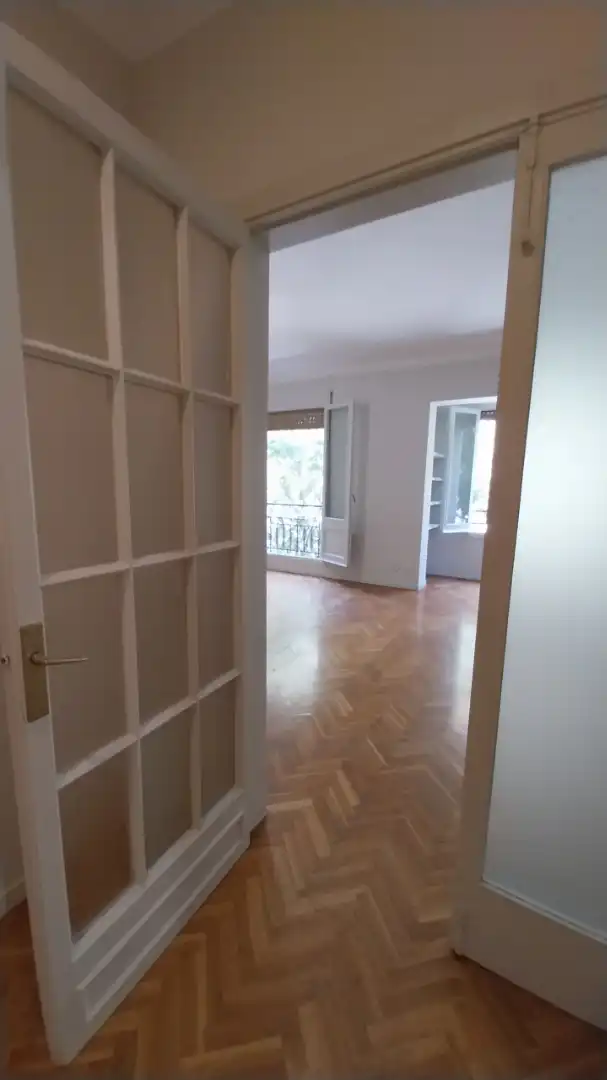 Pis de lloguer en Barcelona amb Calefacció, Parquet i Forn