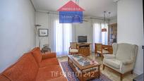 Living room of Flat for sale in  Madrid Capital  with Air Conditioner