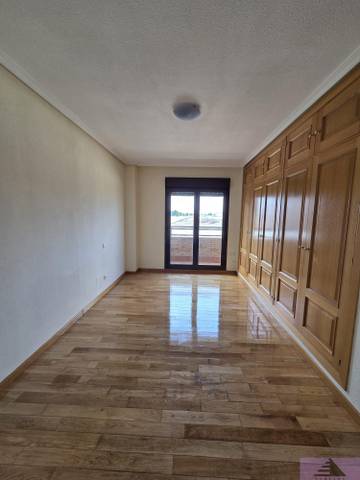 Piso en Venta en El Quiñón