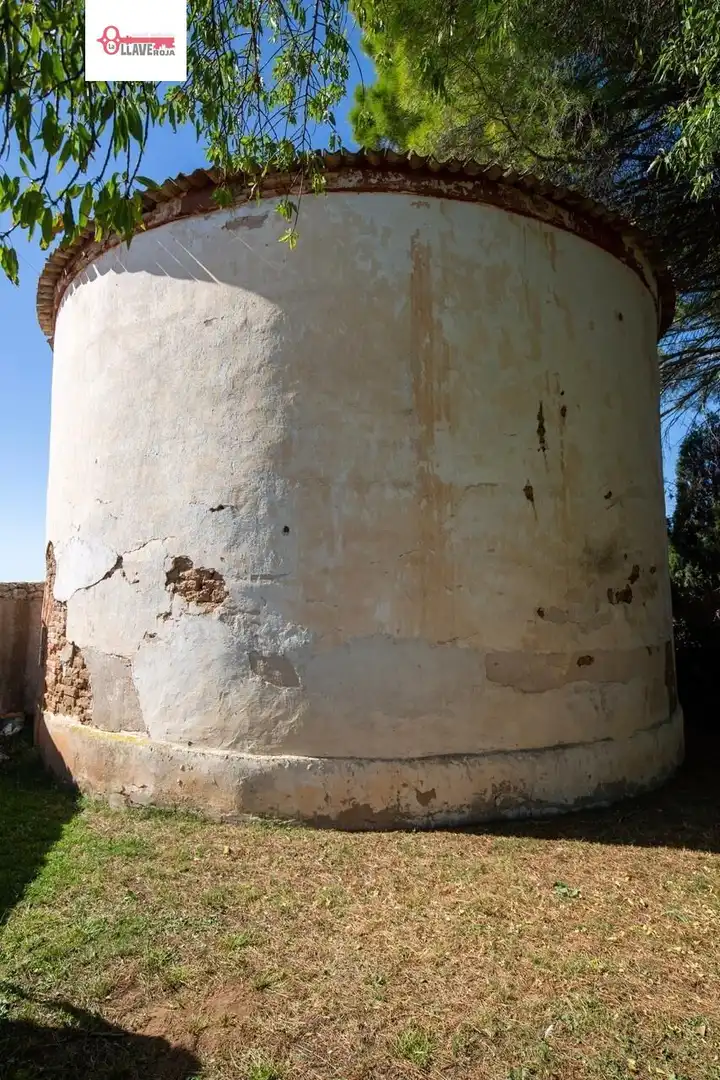 Exterior view of Country homes for sale in Quintana del Puente  with Storage room, Swimming Pool and Furnished