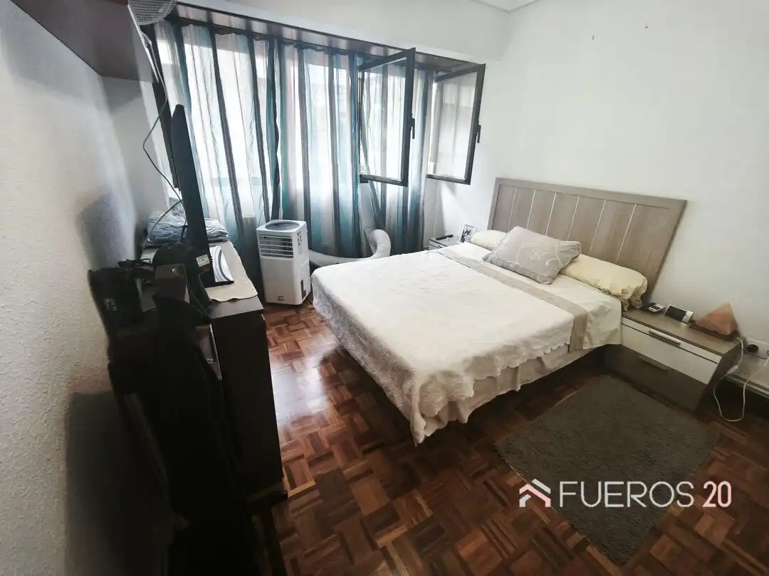 Bedroom of Flat for sale in Barakaldo   with Heating and Terrace