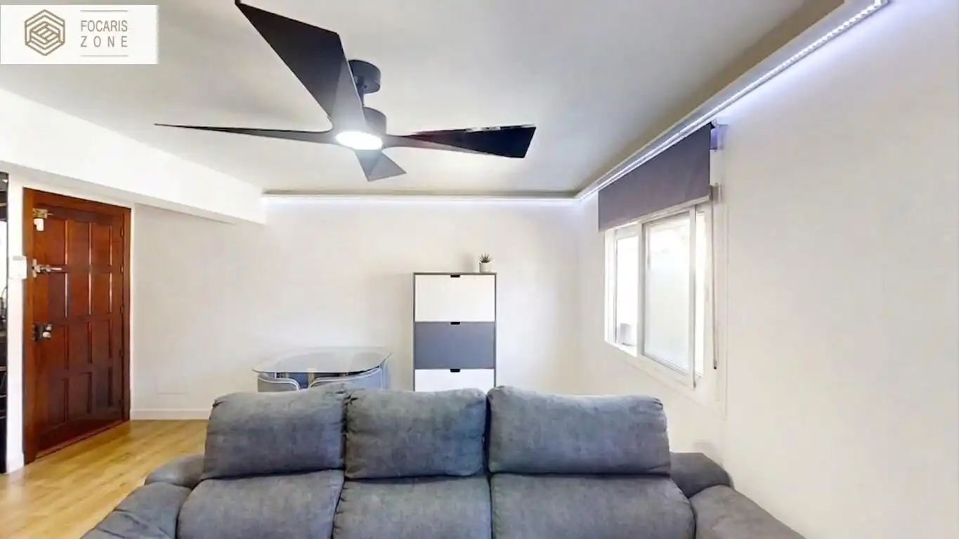 Sala de estar de Piso en venta en Torremolinos con Amueblado