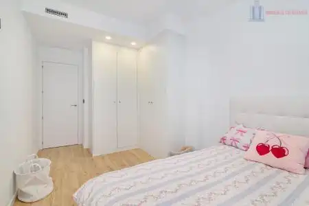Schlafzimmer von Wohnungen zum Verkauf in Armilla mit Heizung, Abstellraum und Schwimmbad