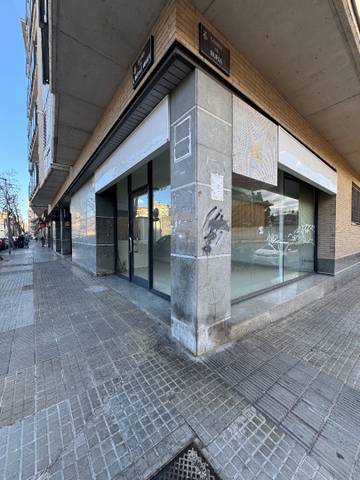Local comercial en Venta en Carrer de l'Infant Martí, 179E en La Maurina