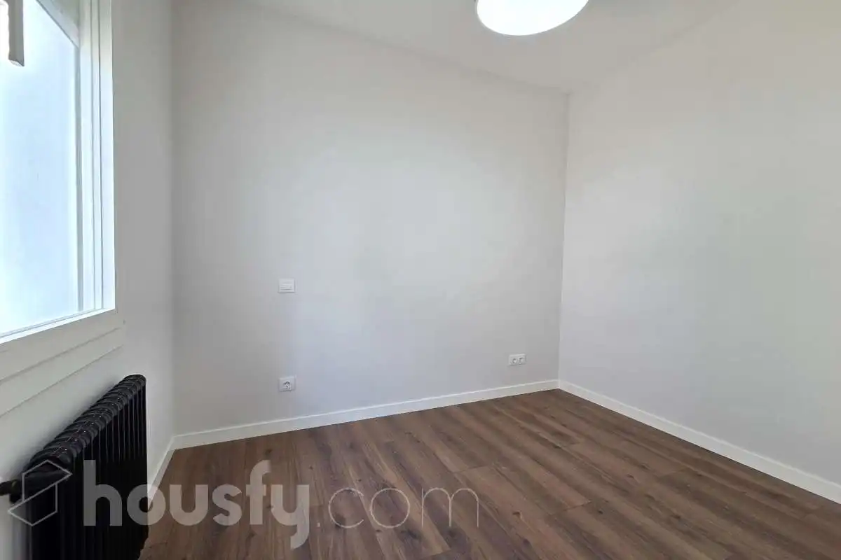 Bedroom of Flat for rent in Madrid  with Heating and Furnished