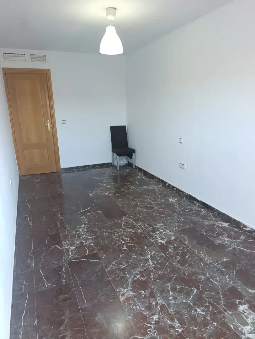 Dúplex en venda en Linares amb Aire condicionat, Calefacció i Terrassa