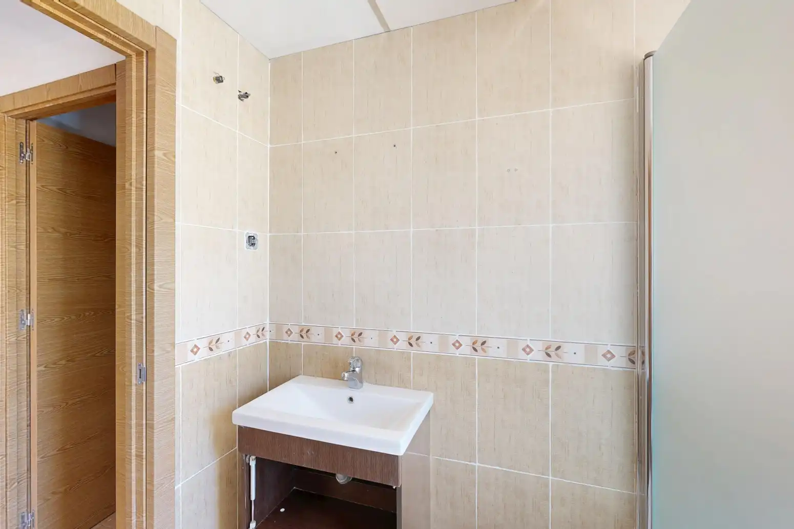 Badezimmer von Wohnung zum Verkauf in Cartagena mit Privatgarten, Terrasse und Abstellraum