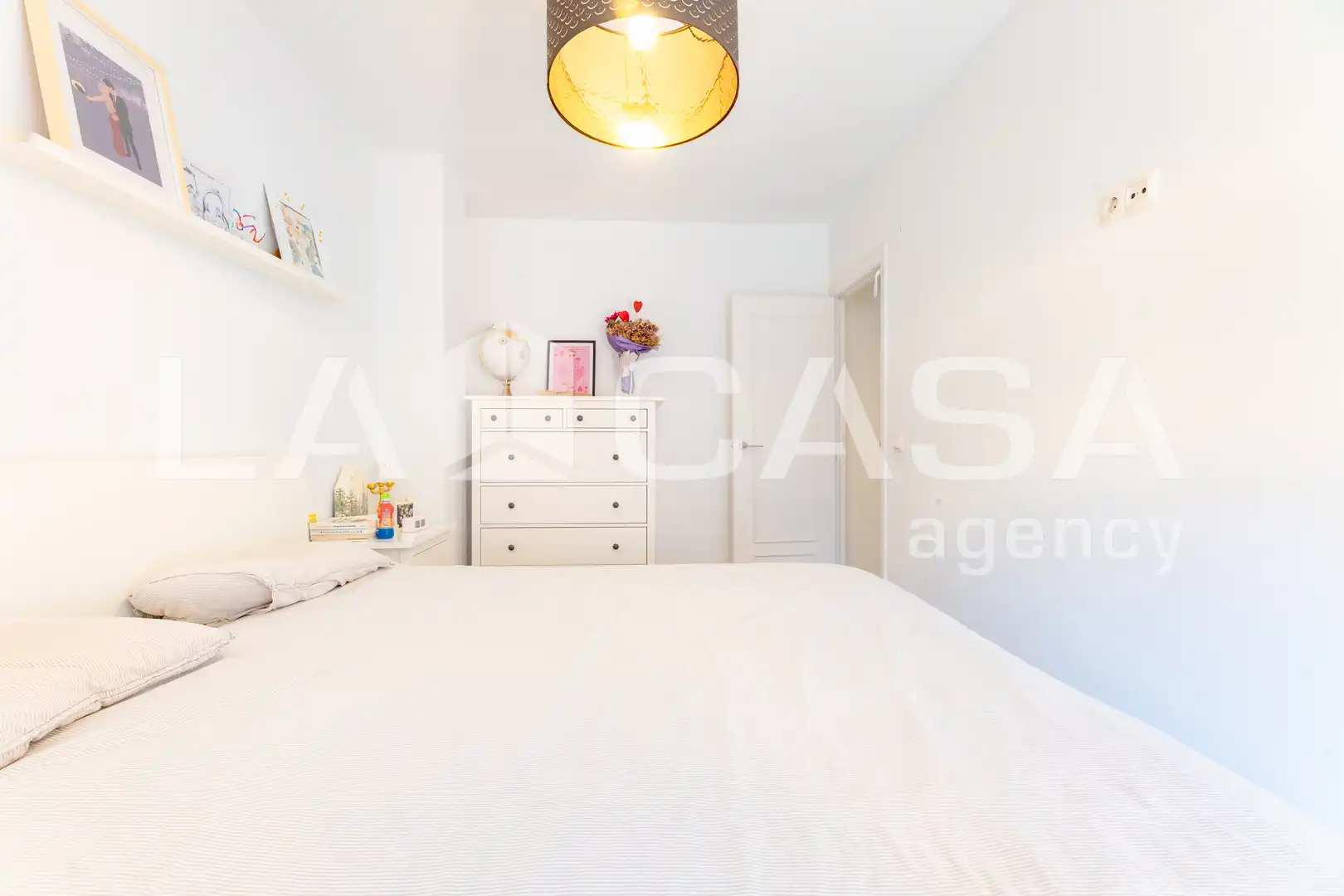 Habitación de Piso en venta en Valencia con Calefacción y Balcón