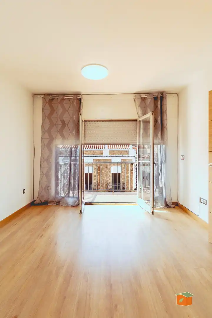 Schlafzimmer von Wohnungen zum Verkauf in Santa Bàrbara mit Parkett, Terrasse und Balkon