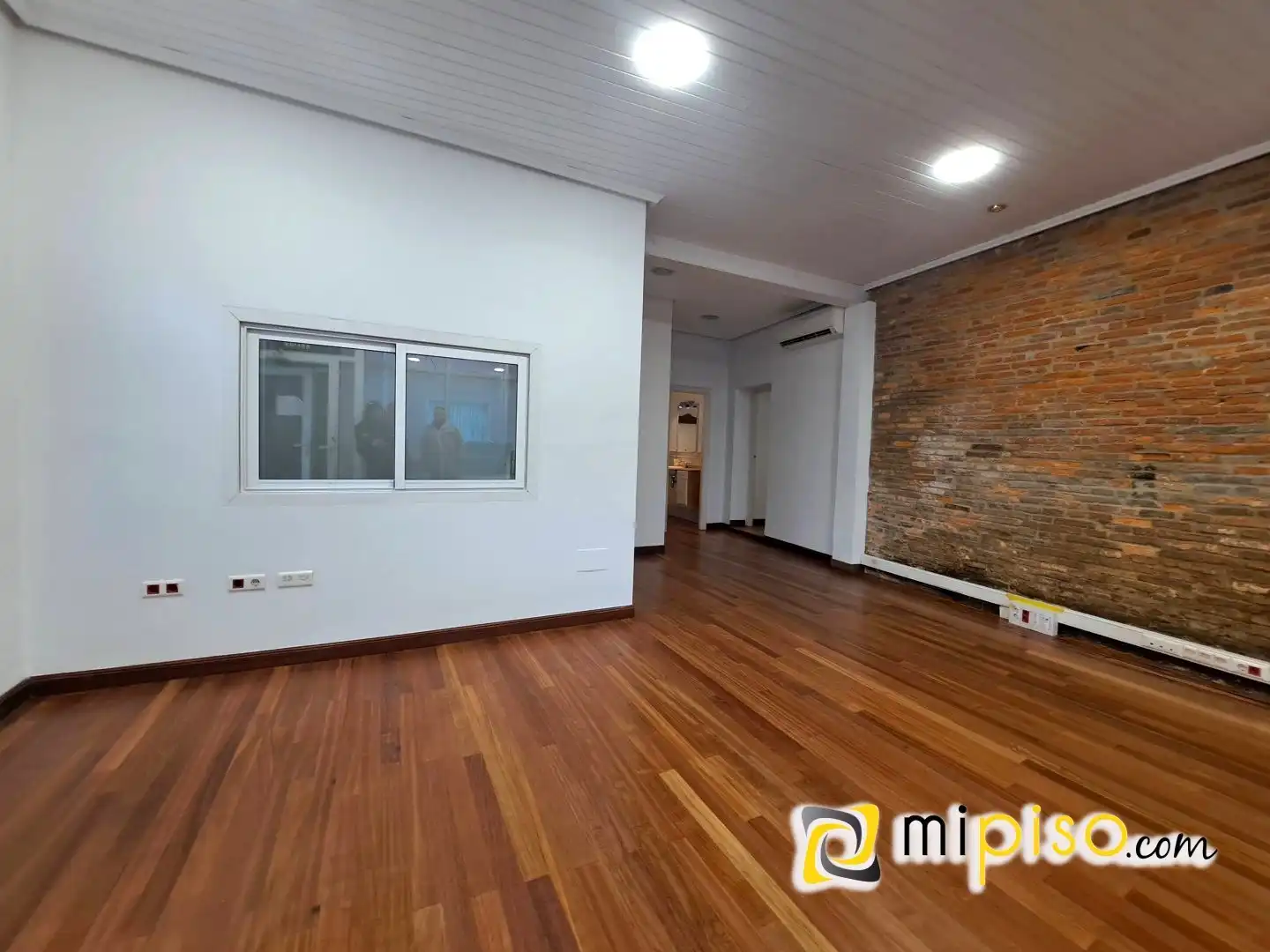 Local comercial de lloguer a Santoña, imagen 3
