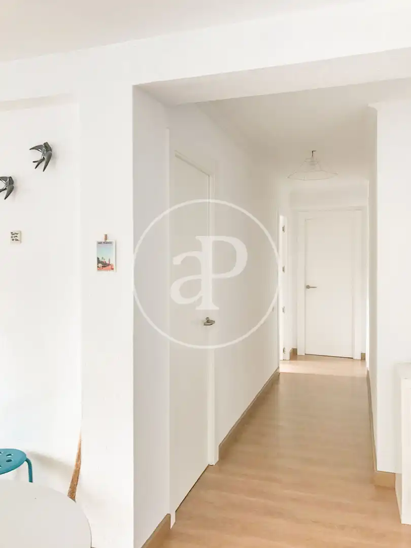 Wohnung zur Miete in Valencia mit Klimaanlage, Heizung und Möbliert