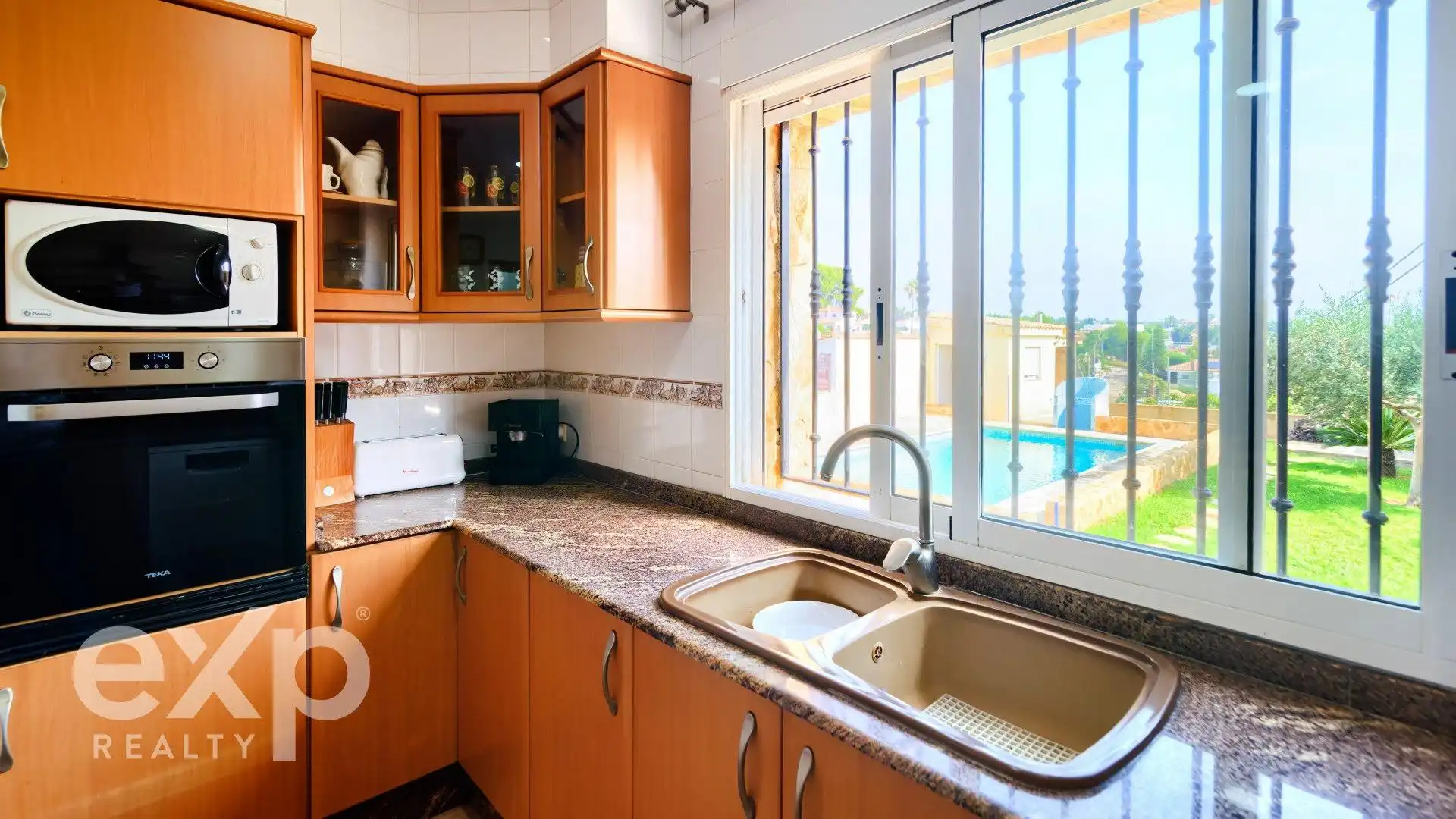 Villa con terrazza in vendita a Calle LOS LAGOS, imagen 33