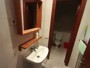 Badezimmer von Fabrikhallen zum Verkauf in Fuenlabrada