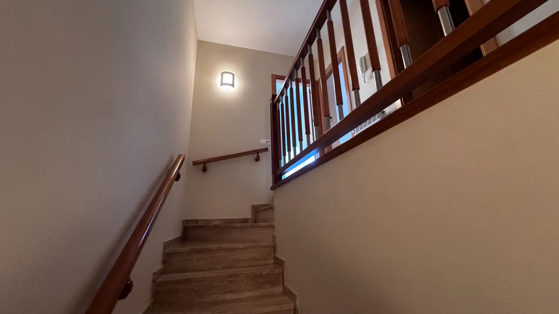 Casa adosada en venta en Beceite con Calefacción y Balcón