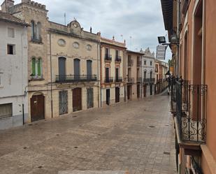 Vista exterior de Casa adosada en venda en Sacañet amb Jardí privat i Terrassa