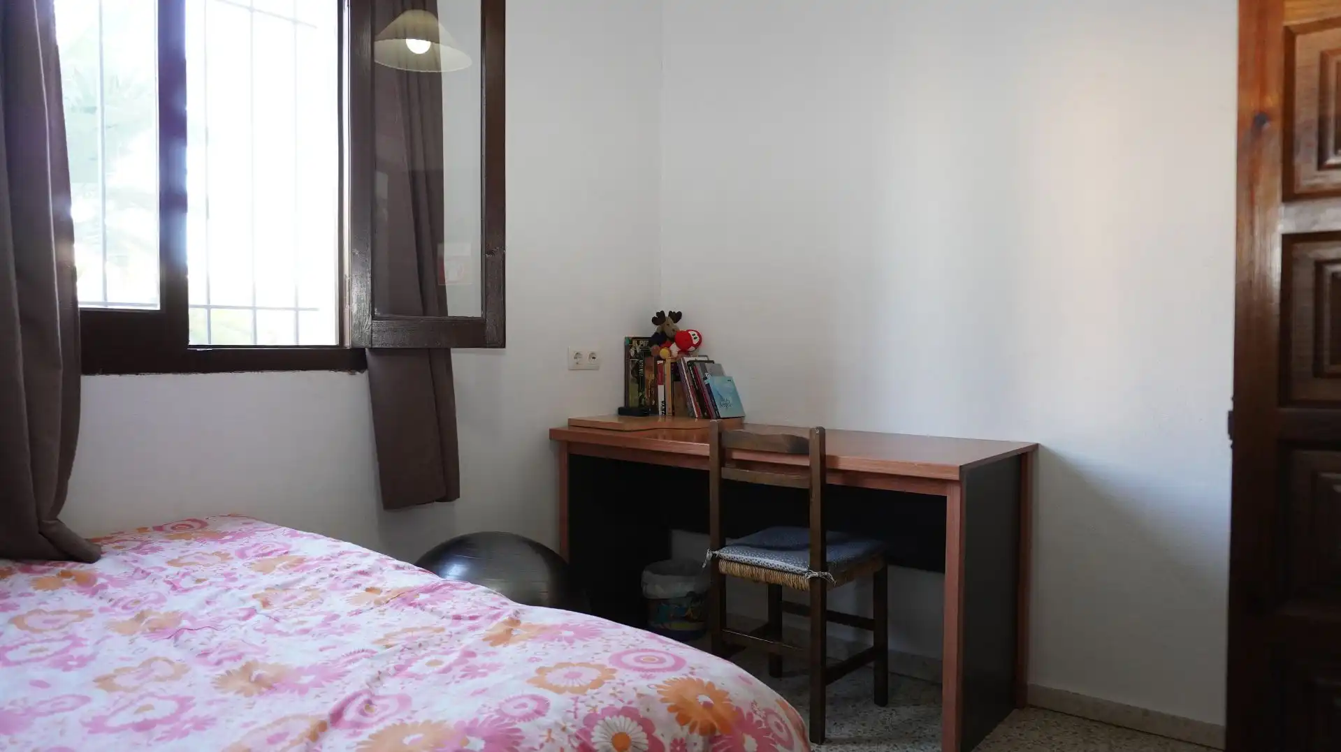 Habitación de Finca rústica en venta en Motril con Jardín privado, Terraza y Trastero