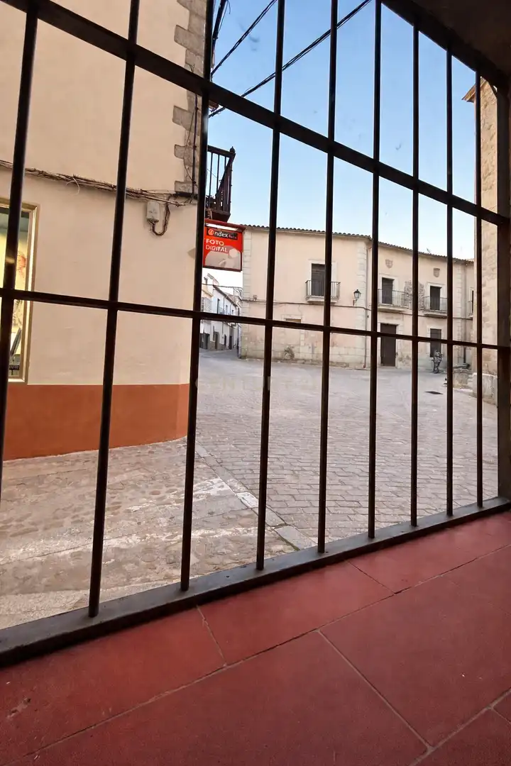 Vista exterior de Edifici en venda en Trujillo