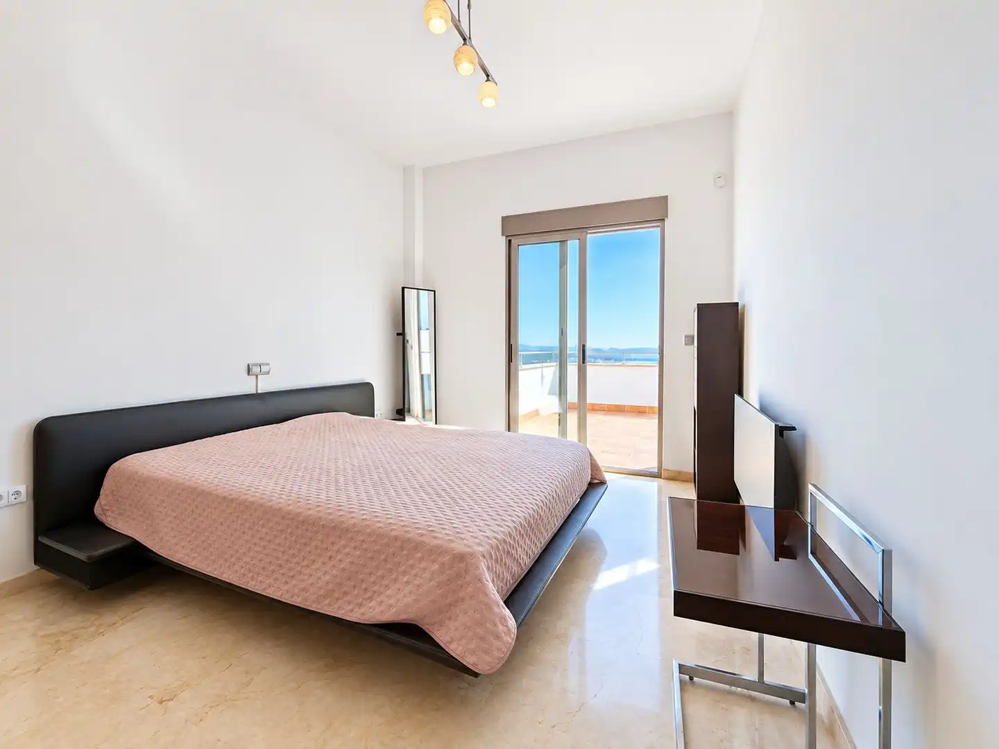 Chalet con piscina en venta en Oltamar - Cucarres, imagen 13