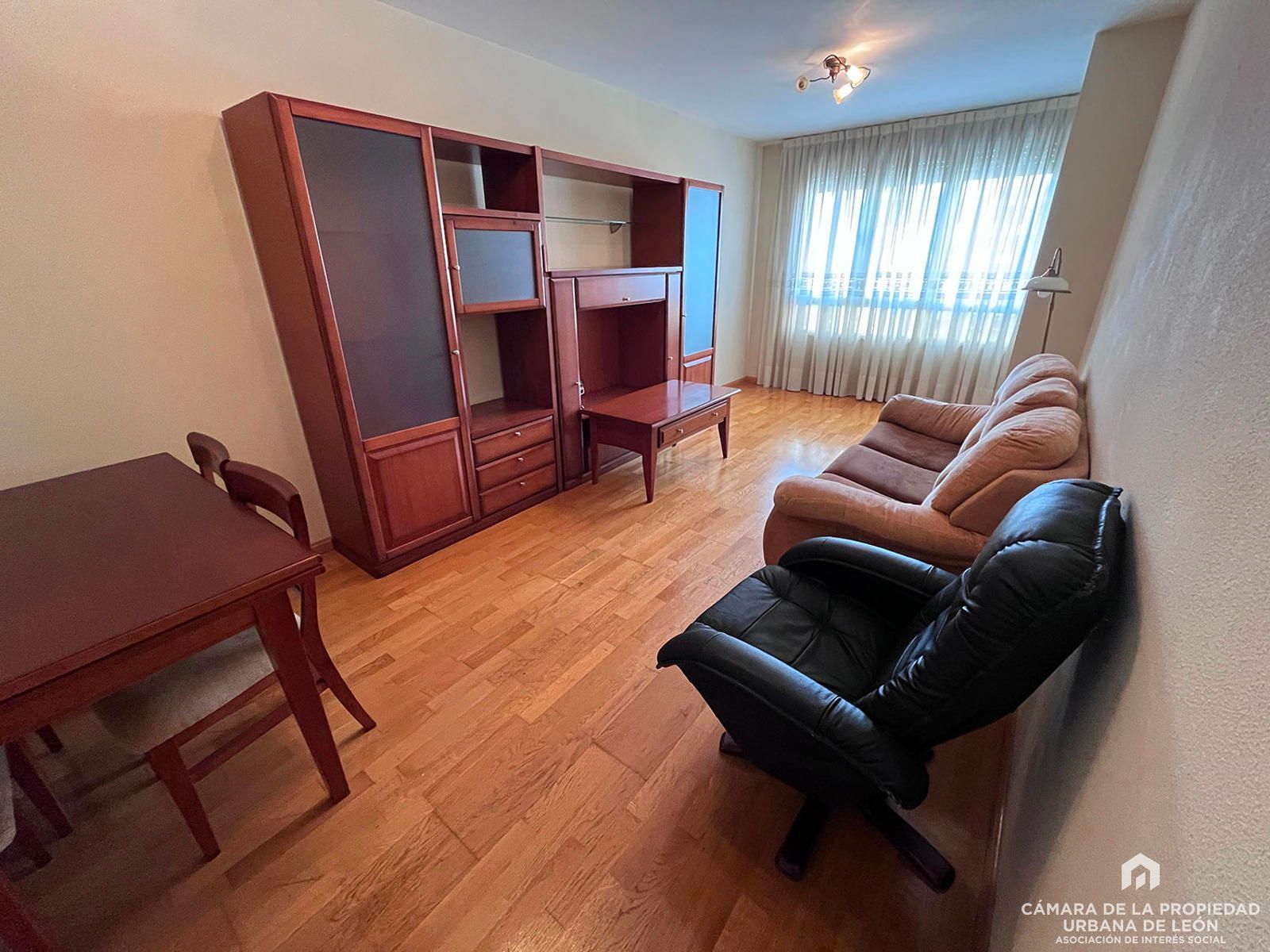 Living room of Flat to rent in León Capital   with Terrace, Storage room and Furnished