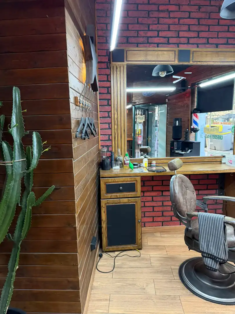 Local comercial en traspàs a Avinguda de Sarrià 43, imagen 2