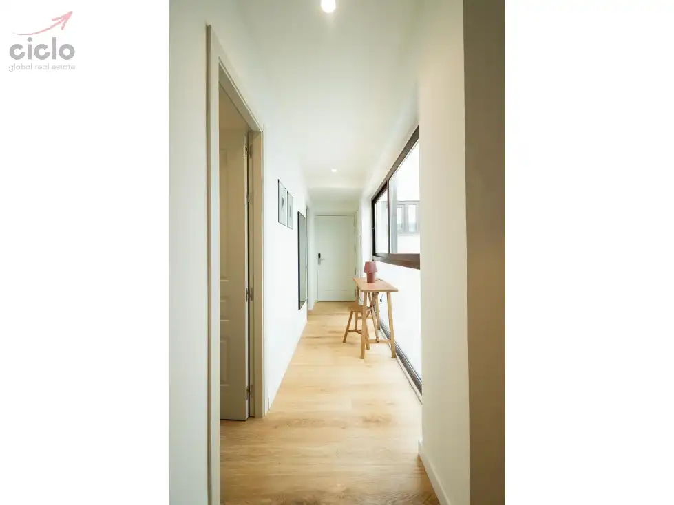 Flat for sale in Sevilla  with Terrace, Swimming Pool and Furnished
