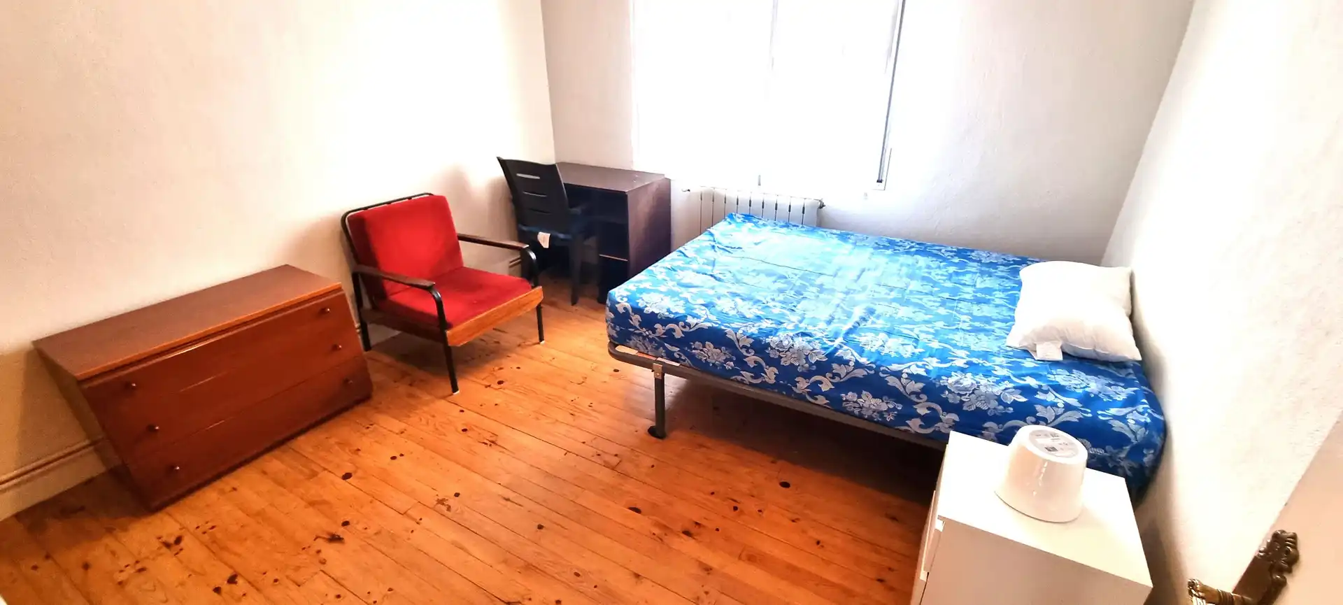 Habitación de Piso de alquiler en Bilbao  con Calefacción, Amueblado y Horno