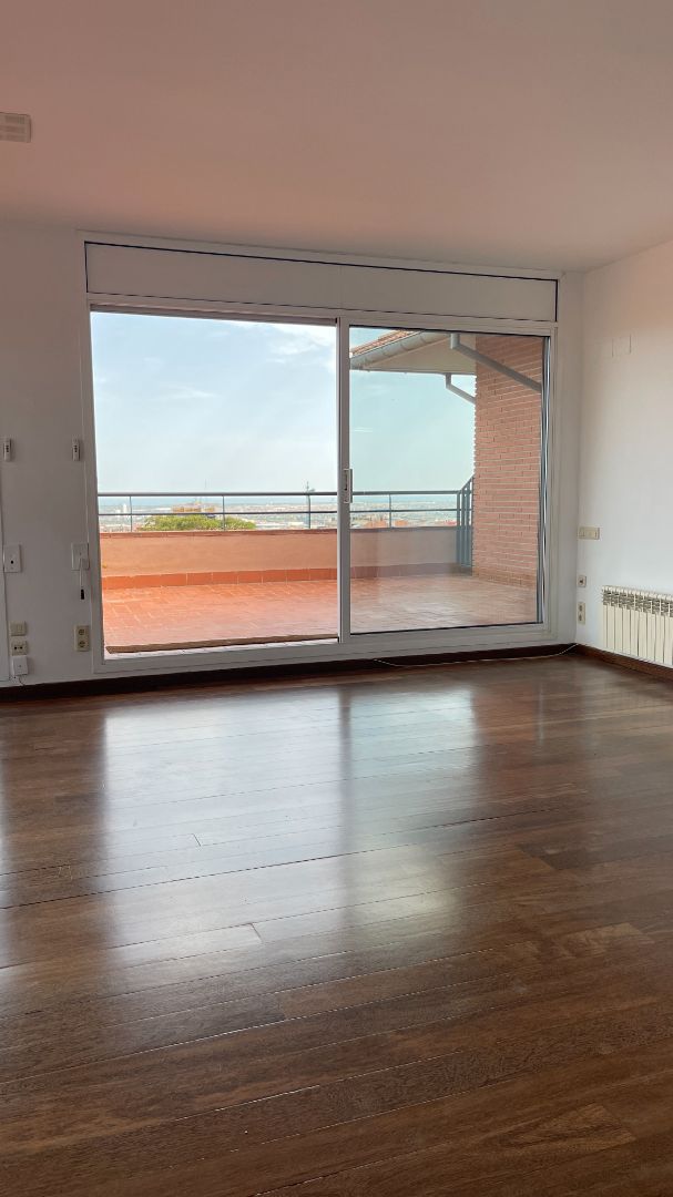 Terrassa de Àtic en venda en Esplugues de Llobregat amb Aire condicionat, Parquet i Terrassa