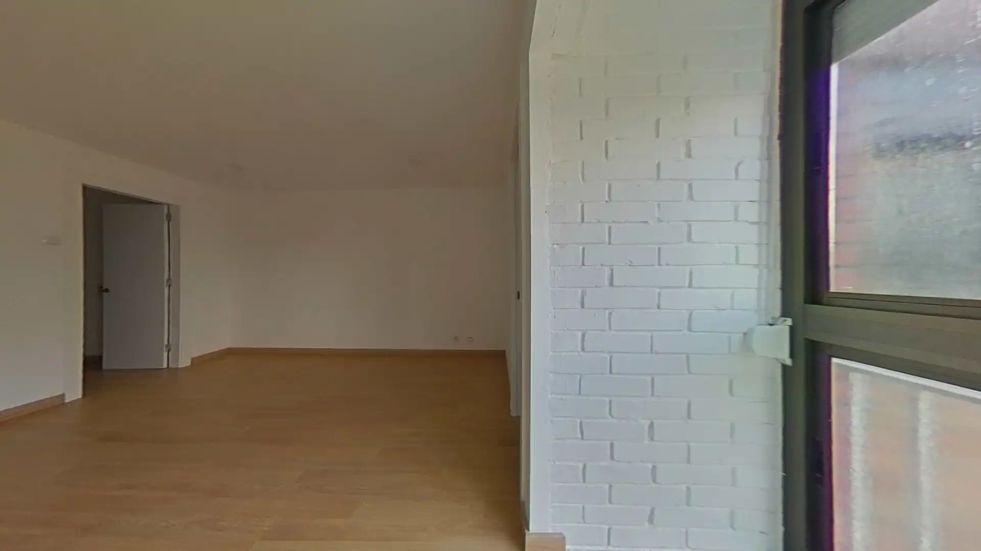 Piso en venta en Santa Coloma de Gramenet con Parquet
