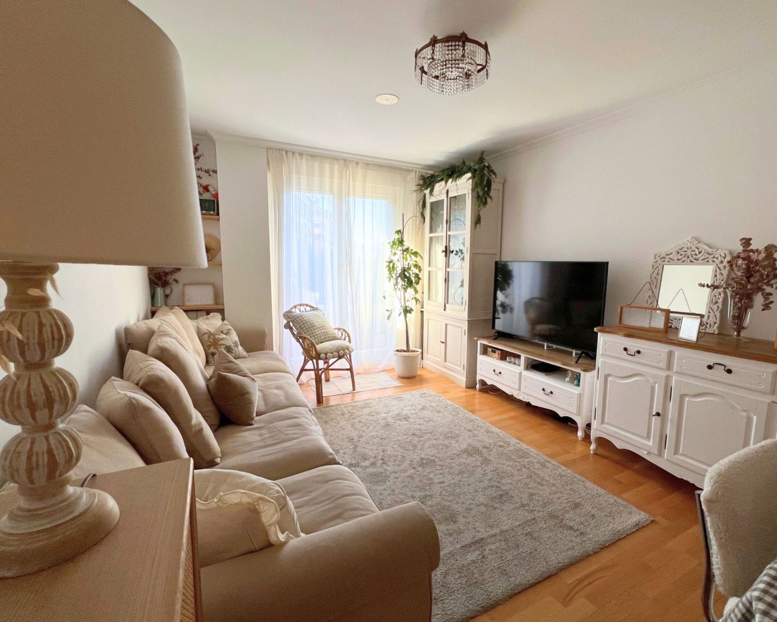 Sala d'estar de Pis en venda en  Logroño amb Aire condicionat, Calefacció i Jardí privat