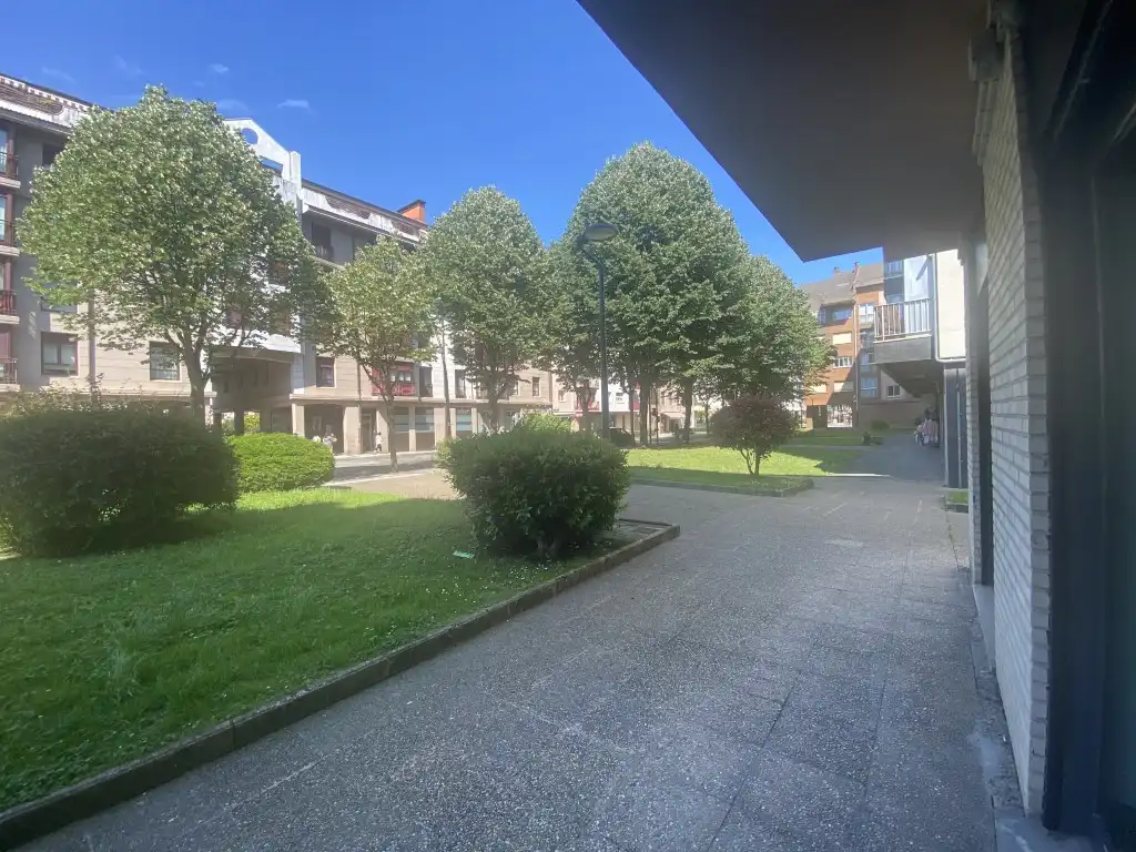 Local comercial de lloguer a Patxita Etxezarreta Kalea 2, imagen 12