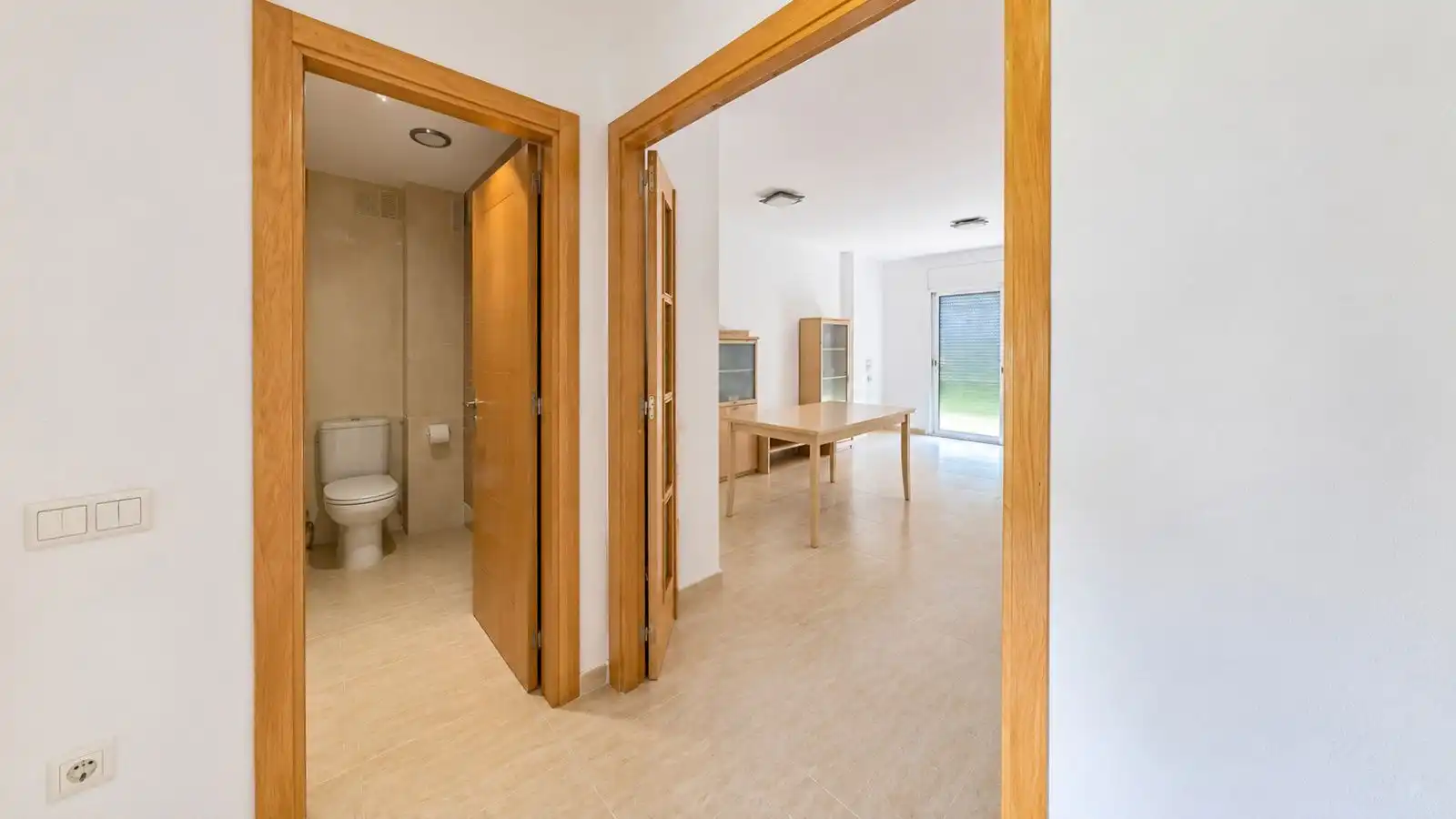 Wohnung zum Verkauf in Roda de Berà mit Terrasse, Schwimmbad und Gemeinschaftspool