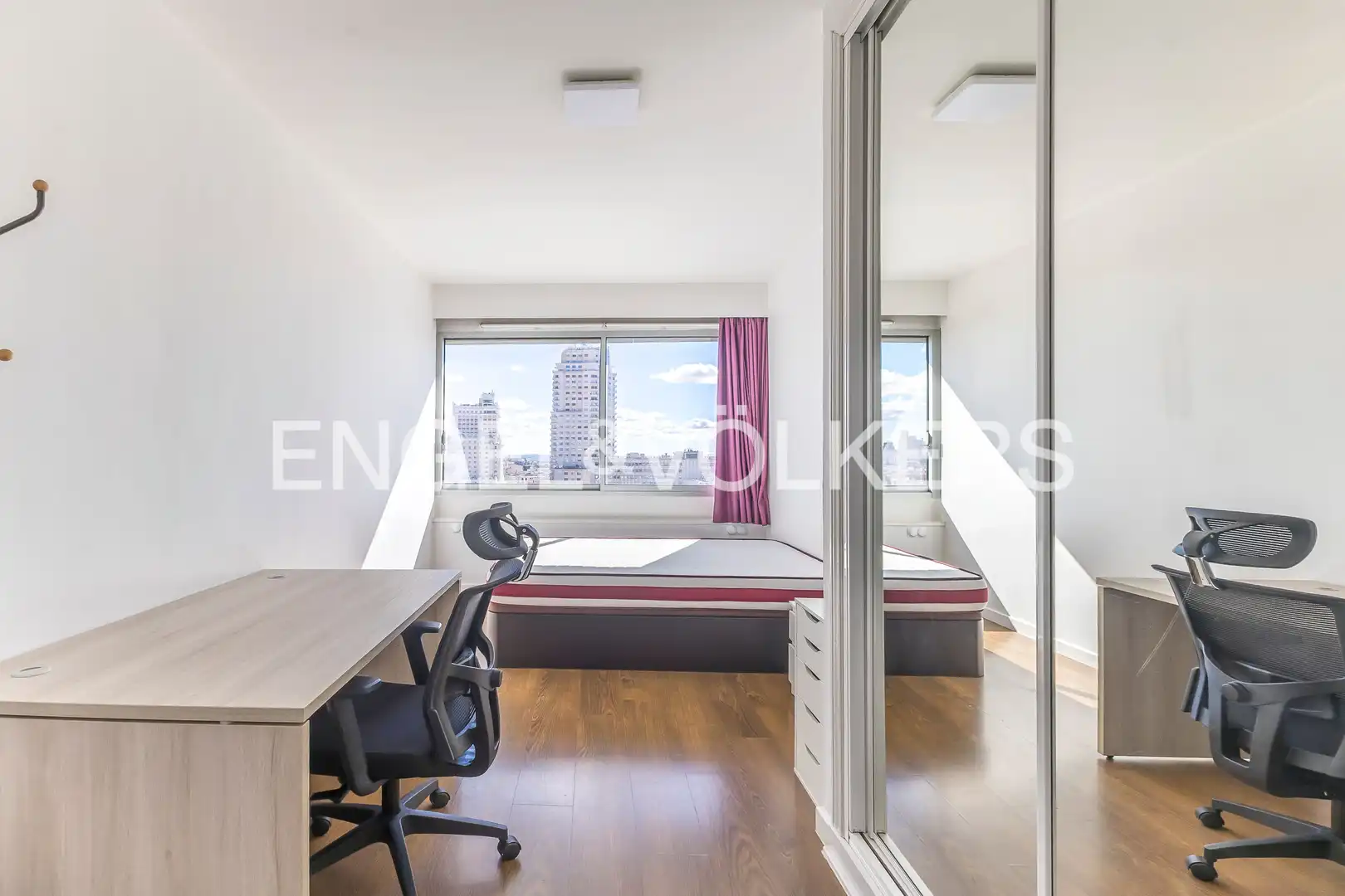 Bedroom of Flat for rent in Moncloa - Aravaca