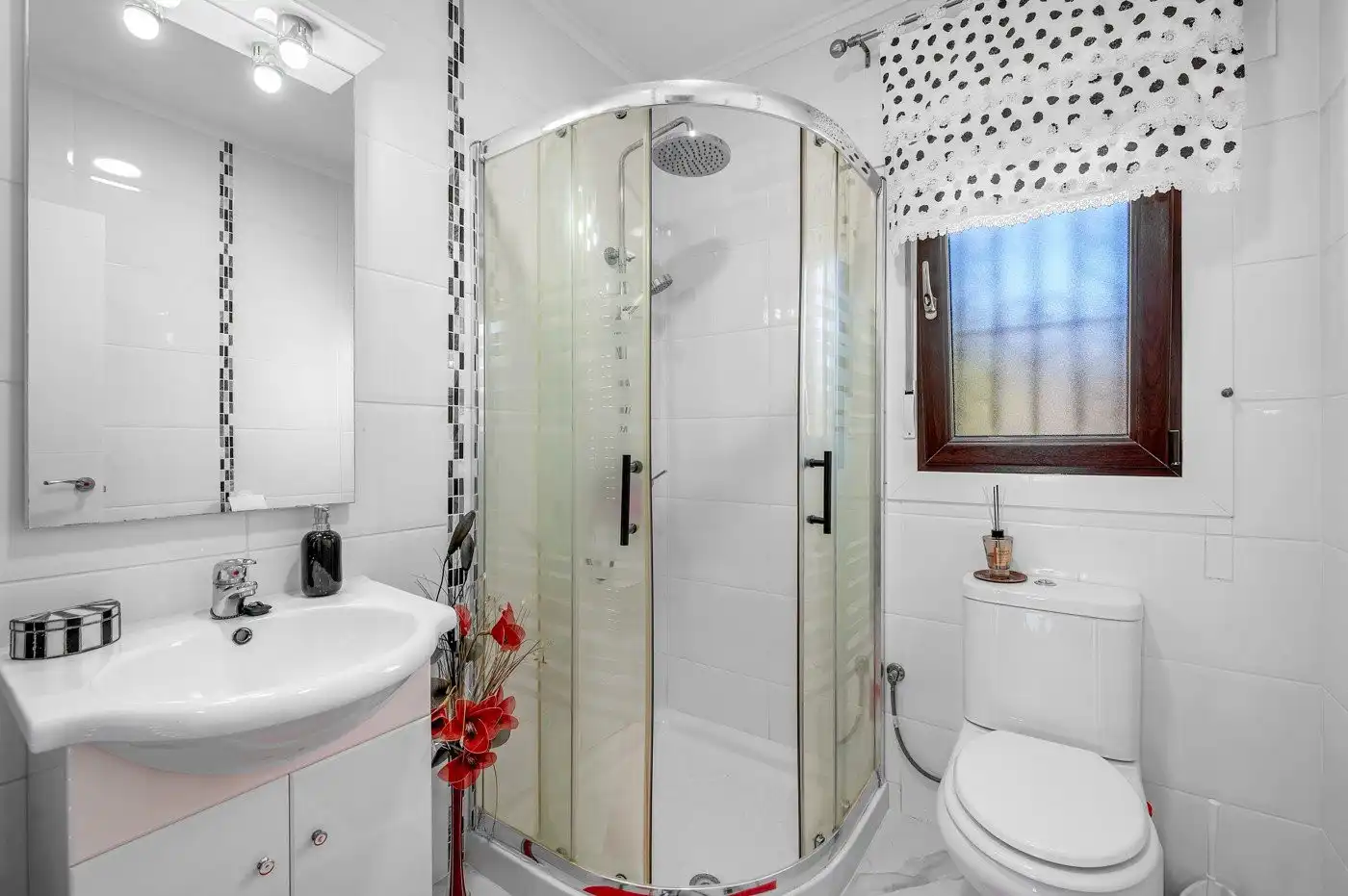 Baño de Casa o chalet en venta en Callosa de Segura con Calefacción, Jardín privado y Terraza
