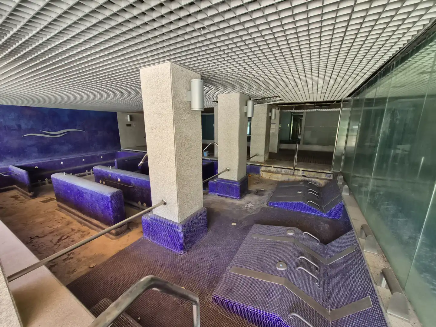 Commercial properties for rent in Marbella  with Air Conditioner