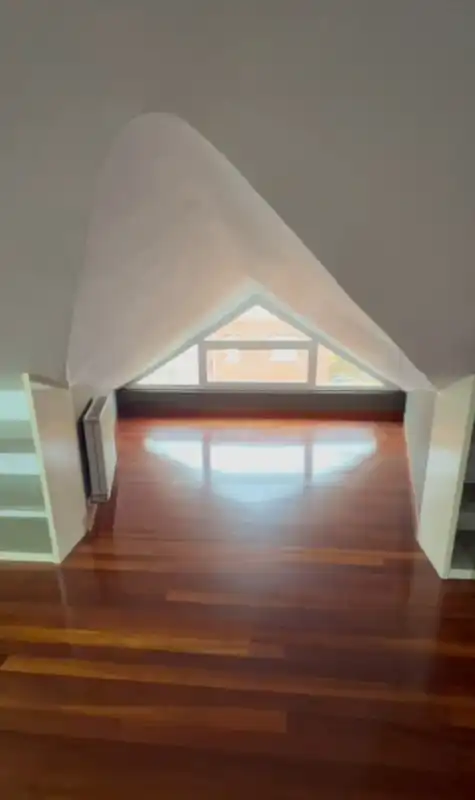 Habitación de Casa adosada en venta en Alonsotegi con Calefacción, Jardín privado y Trastero