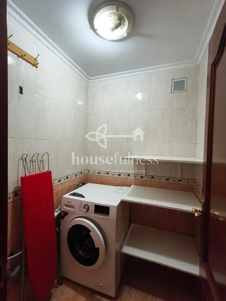 Cocina de Piso de alquiler en Narón con Calefacción