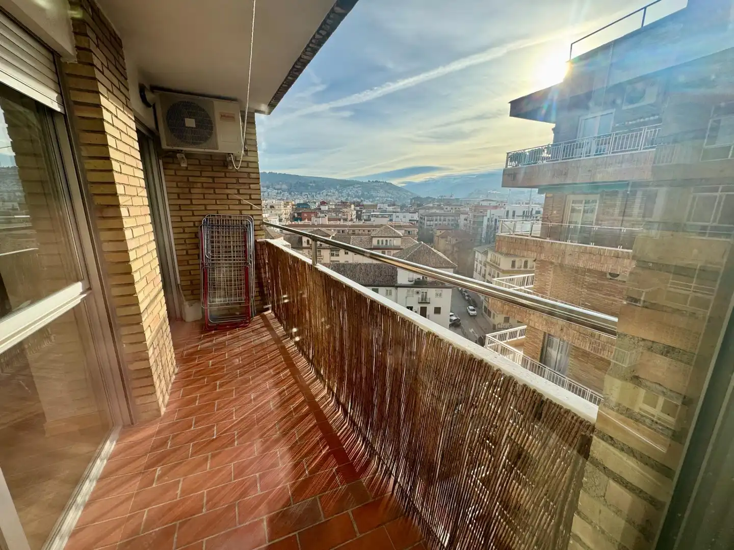 Terrassa de Pis de lloguer en Granada amb Aire condicionat, Calefacció i Terrassa