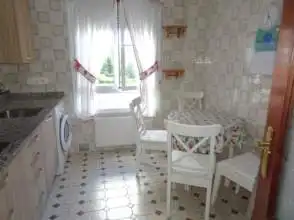 Küche von Wohnung zur Miete in Gijón  mit Heizung, Parkett und Möbliert