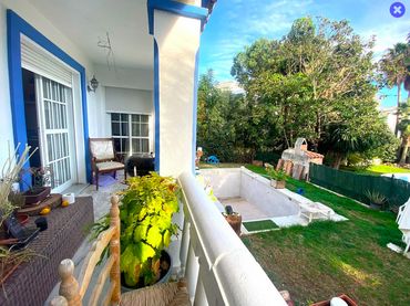 Casa pareada con piscina en venta en Benamara - Atalaya