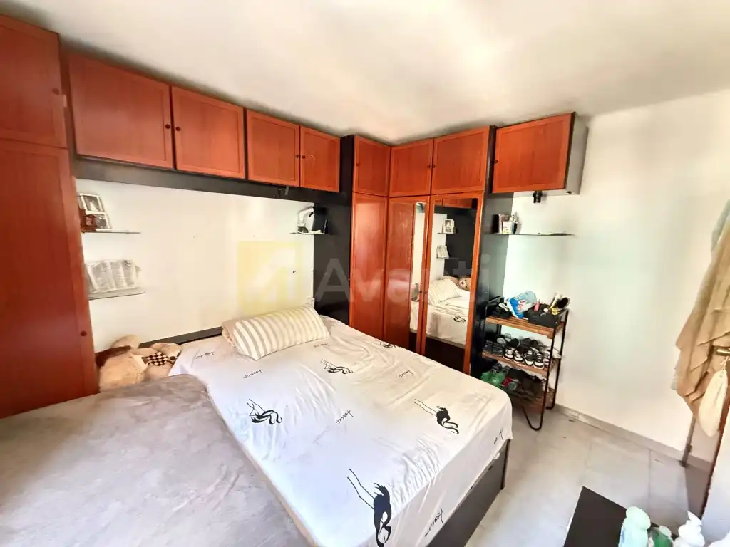Apartamento en venta en Calle Antiga Travessera De L'