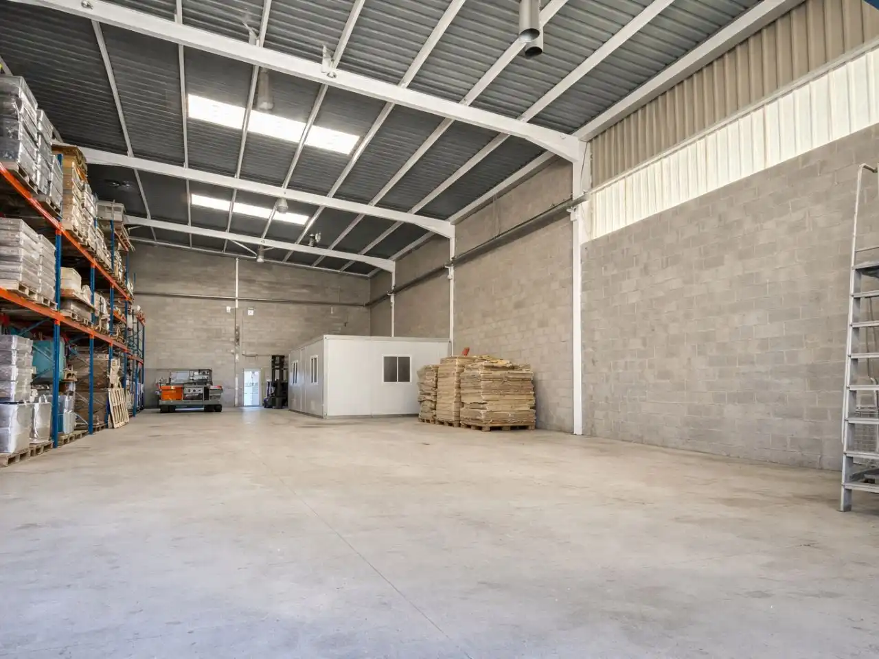 Industriegebäude zur Miete in Carrer dels Teixidors 47, imagen 3