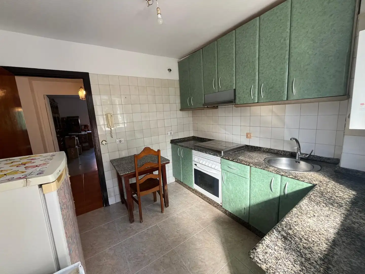 Kitchen of Flat for sale in Vigo   with Storage room