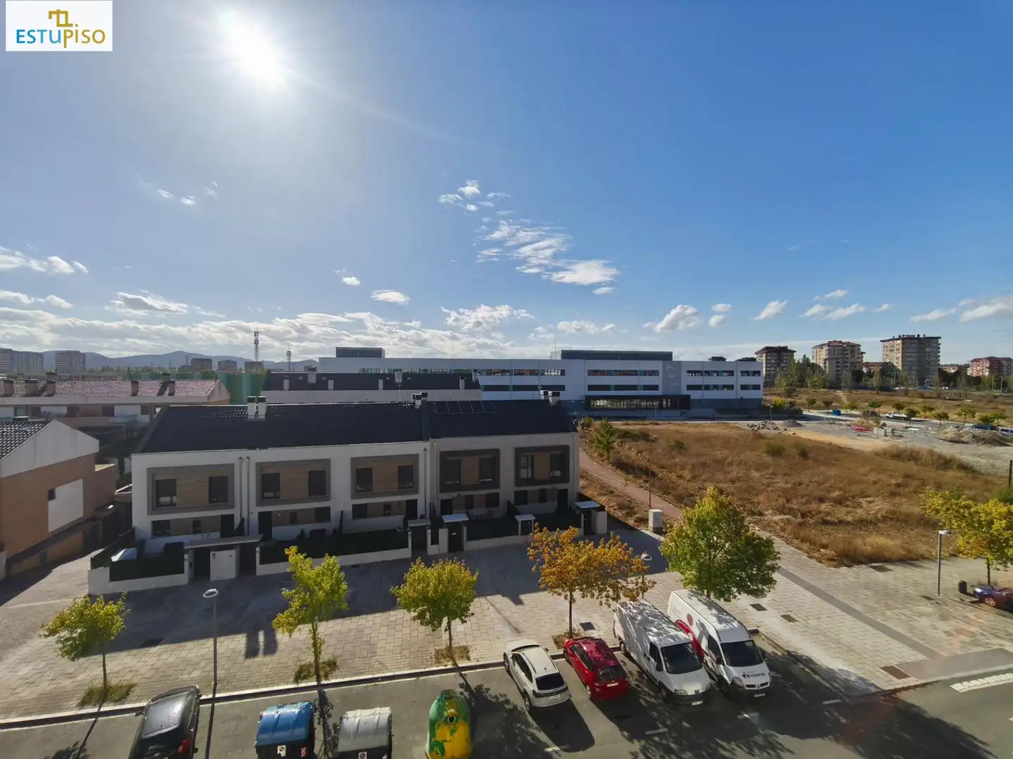 Vista exterior de Piso en venta en Vitoria - Gasteiz con Calefacción, Jardín privado y Terraza
