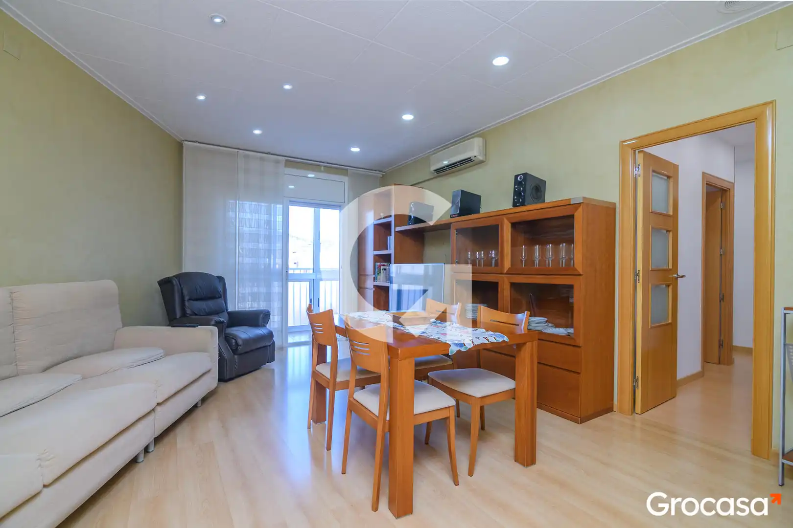 Living room of Flat for sale in Gavà  with Air Conditioner, Heating and Storage room