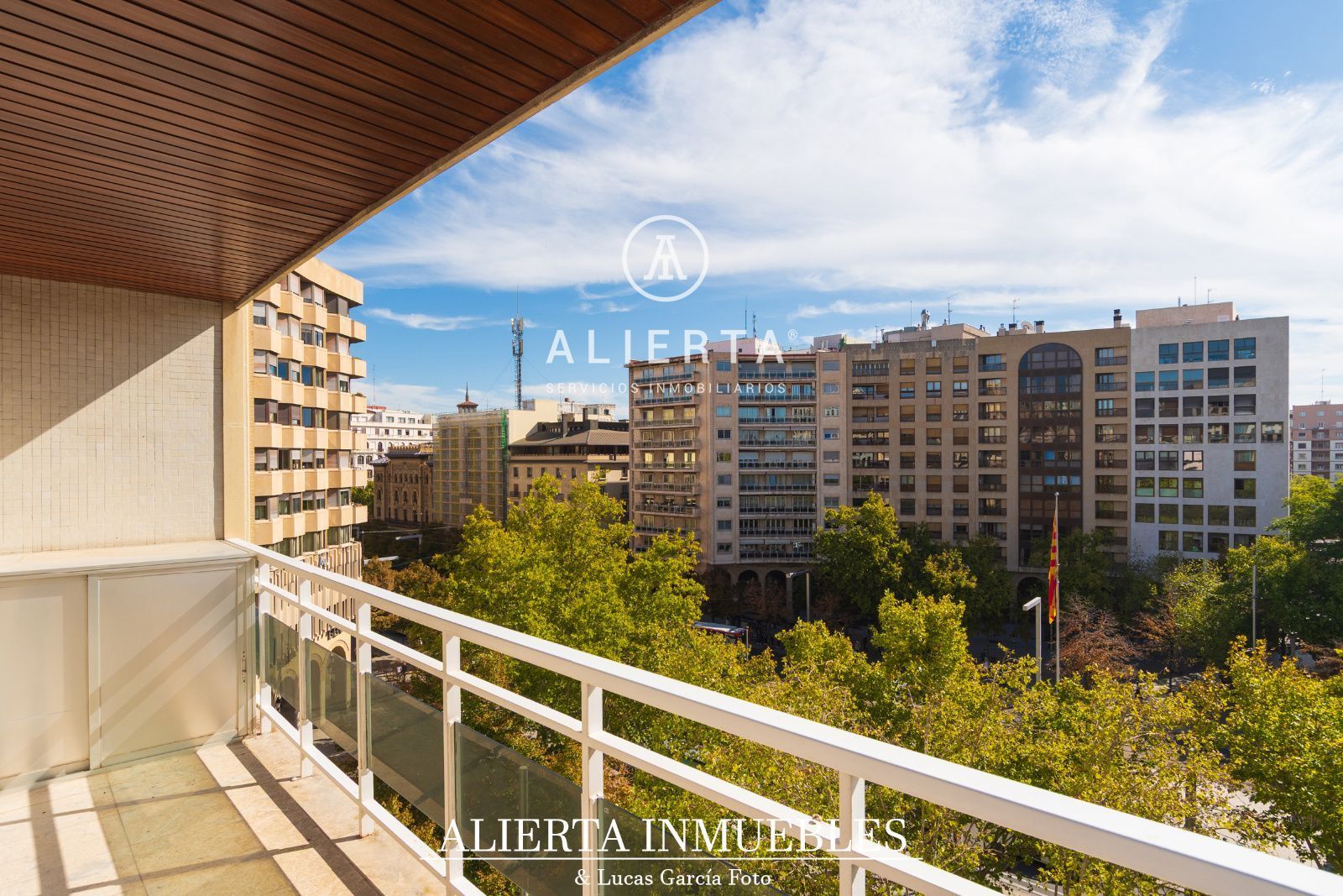 Flat for sale in Aragón, Paseo Independencia