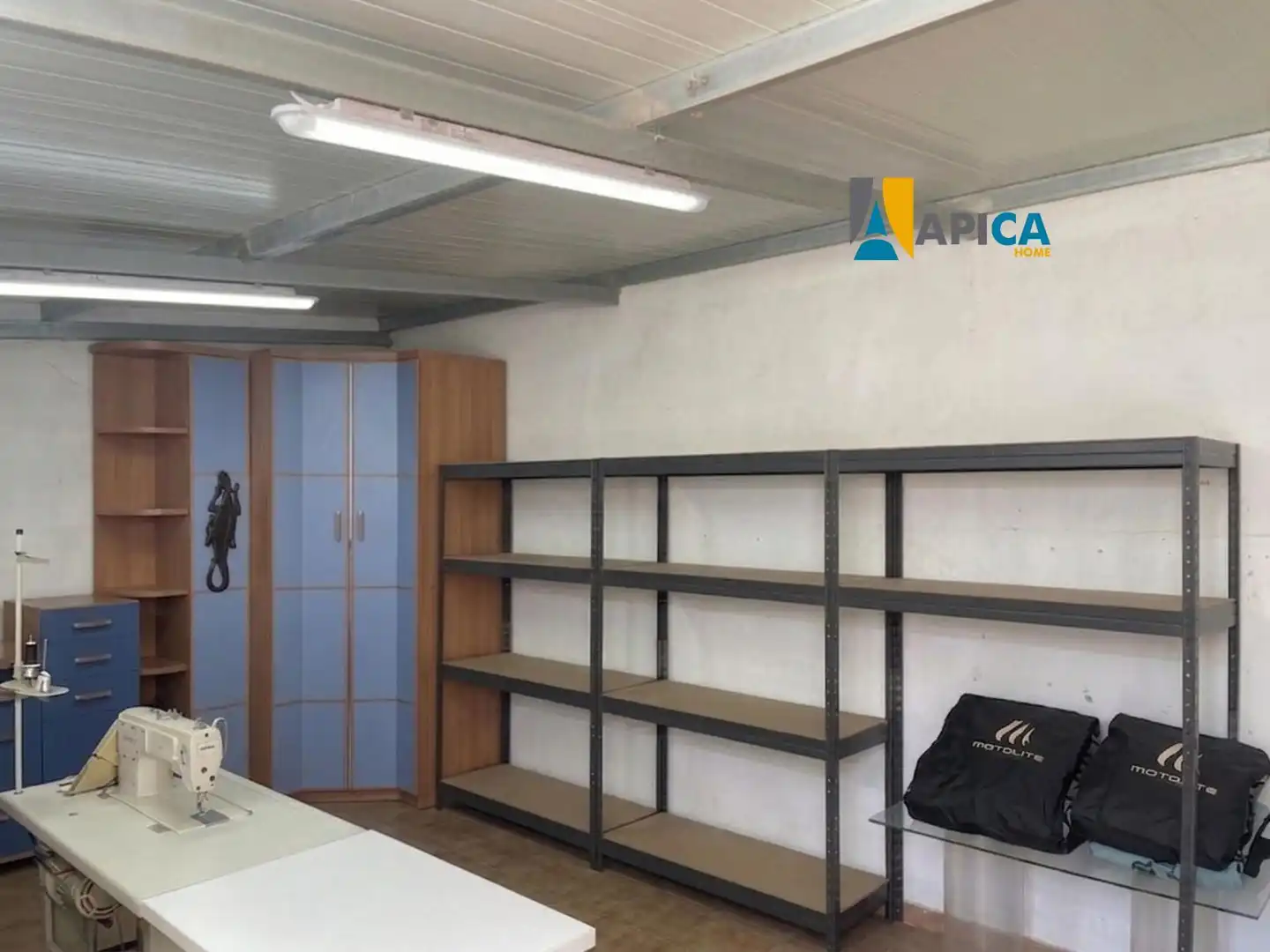Houses for sale in Chiclana de la Frontera  with Air Conditioner, Terrace and Storage room