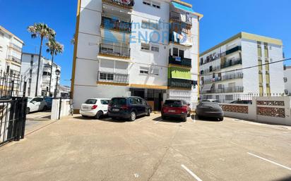 Parkplatz von Wohnungen zum verkauf in La Antilla mit Klimaanlage, Terrasse und Möbliert