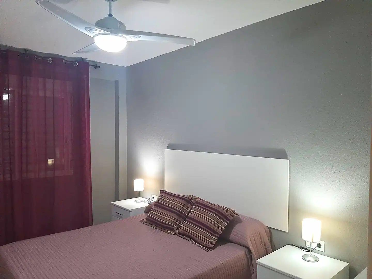 Bedroom of Flat for sale in Roquetas de Mar  with Terrace and Furnished