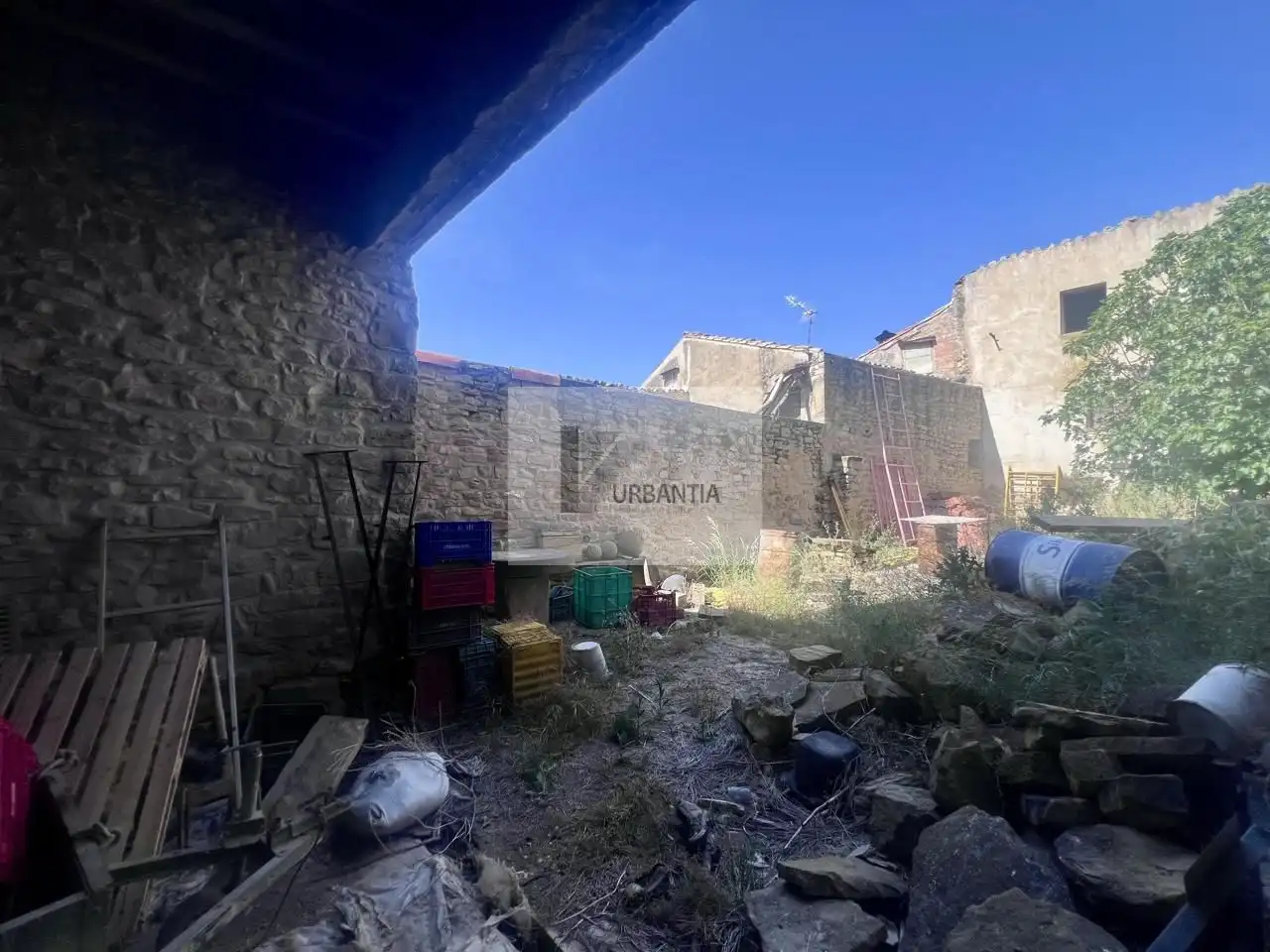 Finca rústica en venta en Larraga con Jardín privado