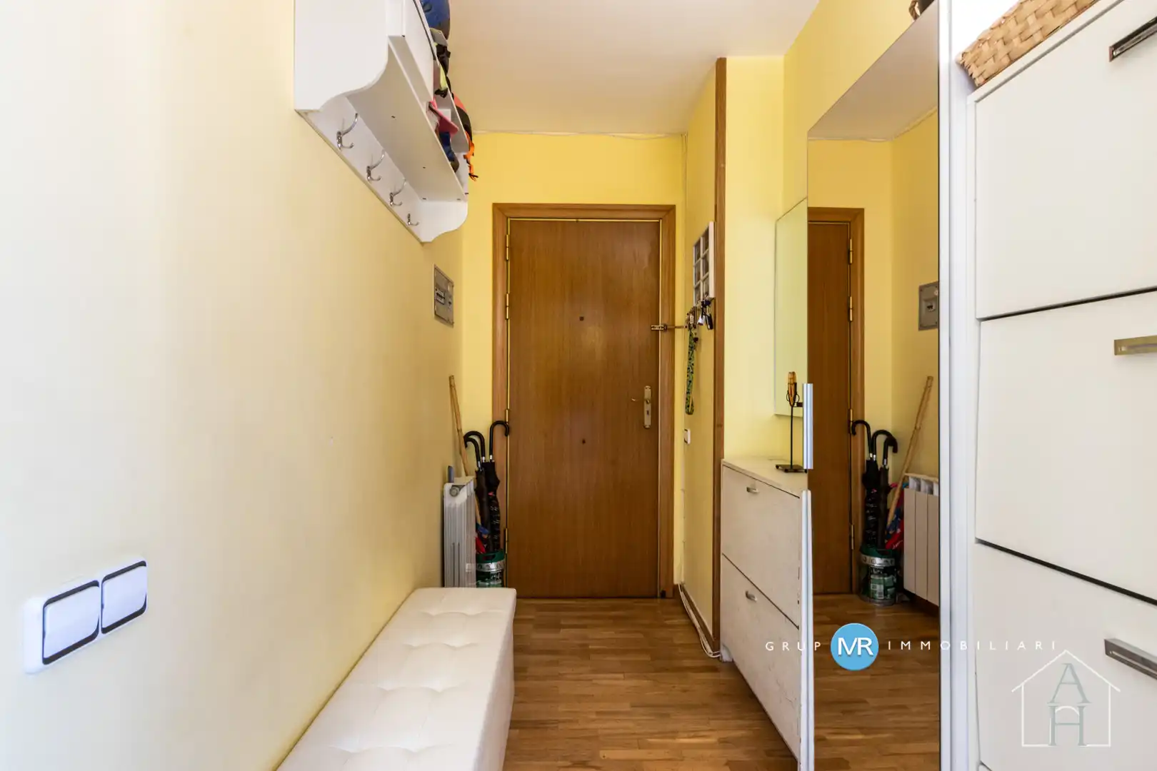 Flat for sale in Terrassa  with Air Conditioner, Heating and Parquet flooring